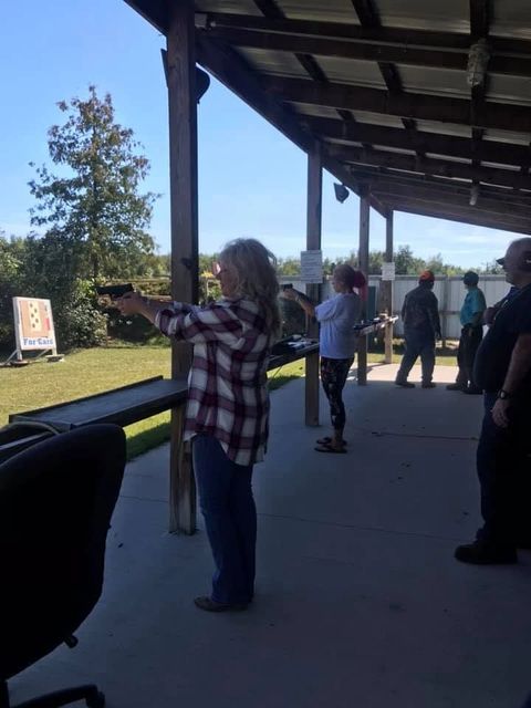 Covered Pistol Bay